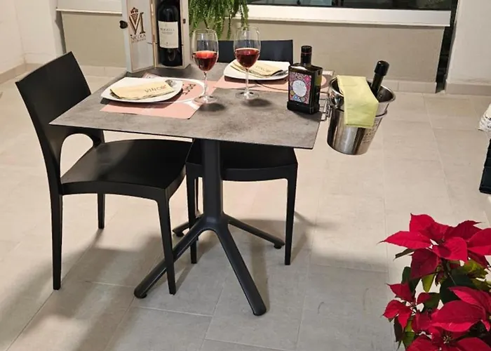 بيت ضيافة Vincotto Homes 3*