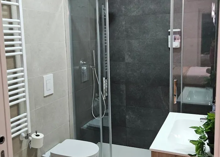 Vincotto Homes 3* باري